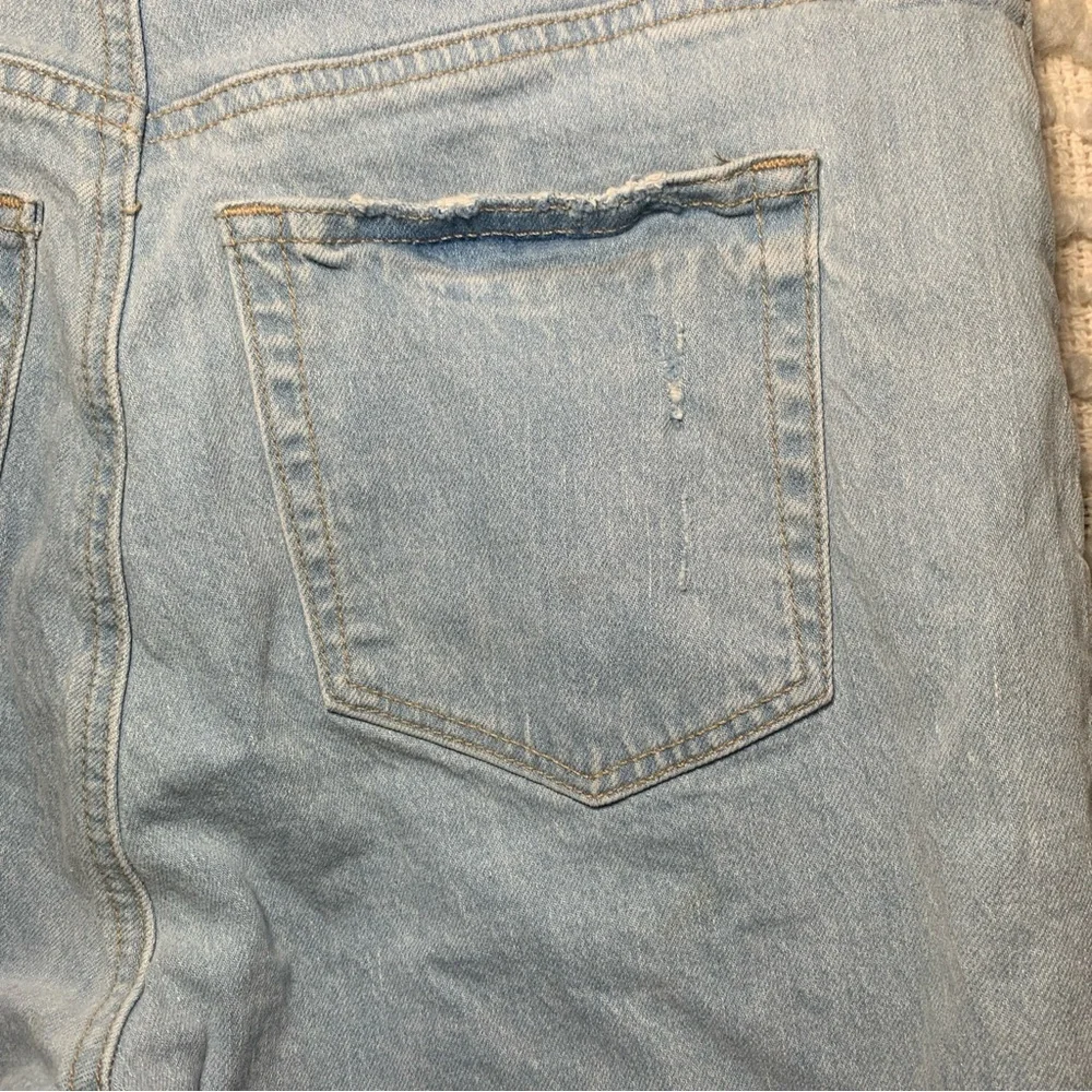 LOFT WOMENS SIZE 0 BLUE JEANSHIGH WAIST STRAIGHT CROP DISTRESSED FRAYED HEM FEST